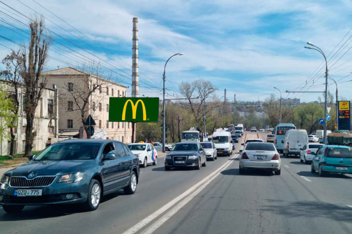 ул. Исмаила / ул. Карбунарилора